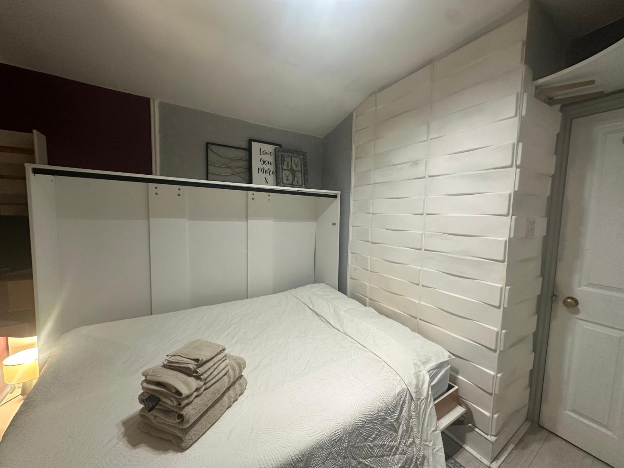 My Sky Secret Garden 1 Bedroom London Exterior photo