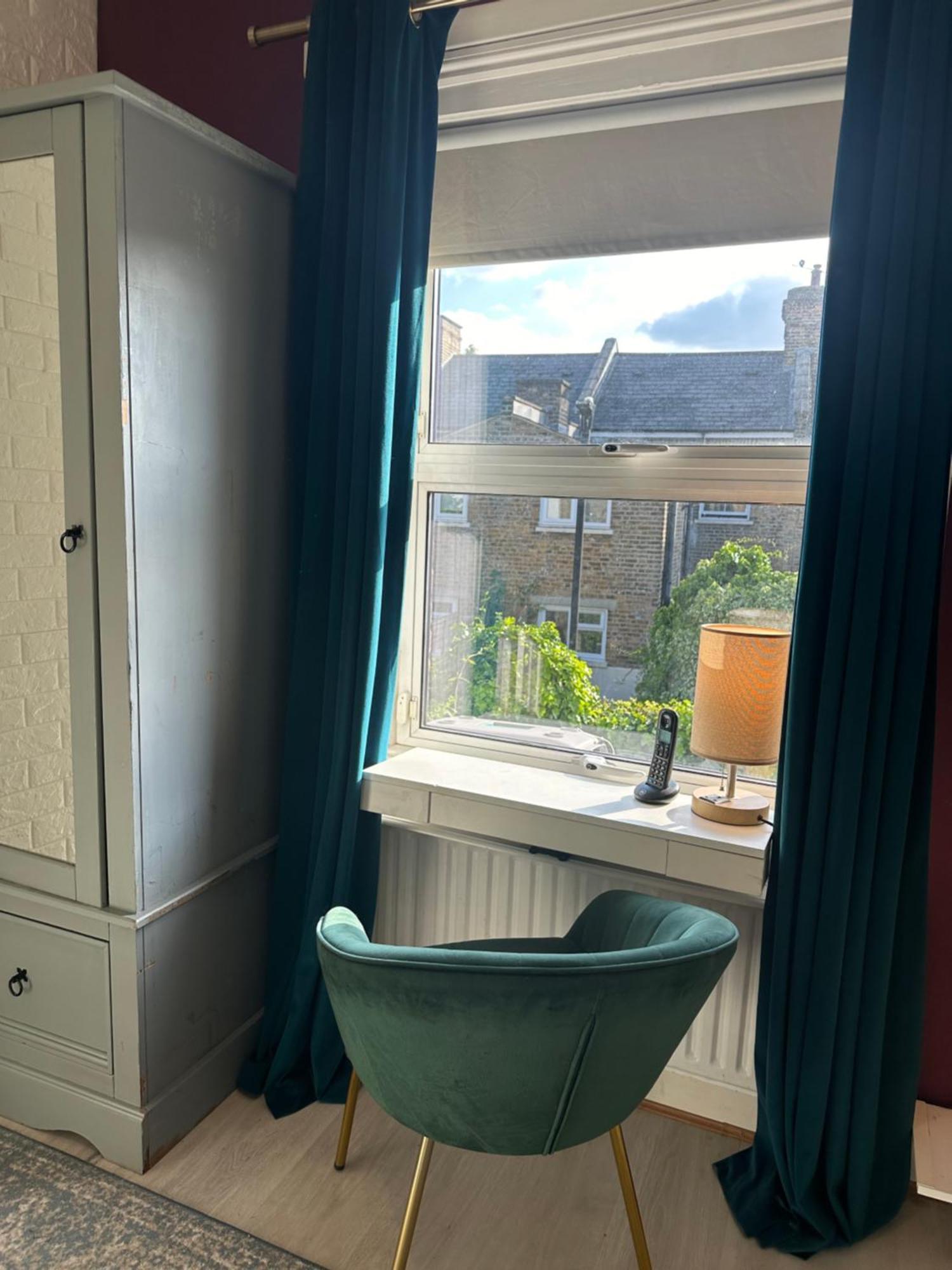 My Sky Secret Garden 1 Bedroom London Exterior photo